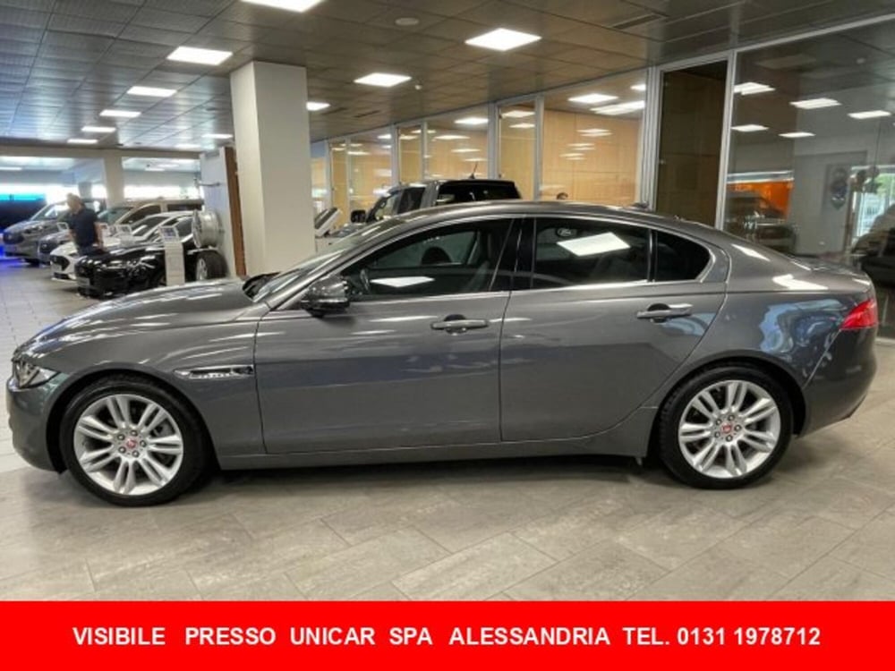 Jaguar XE usata a Cuneo (4)