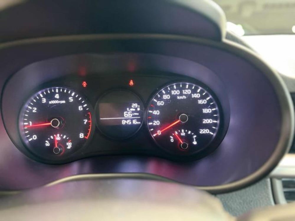 Kia Picanto usata a Pesaro-Urbino (5)