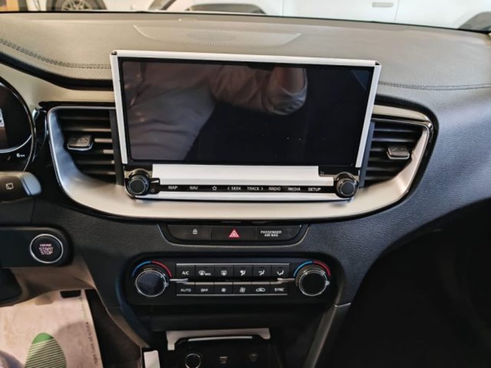 Kia XCeed nuova a Vicenza (9)