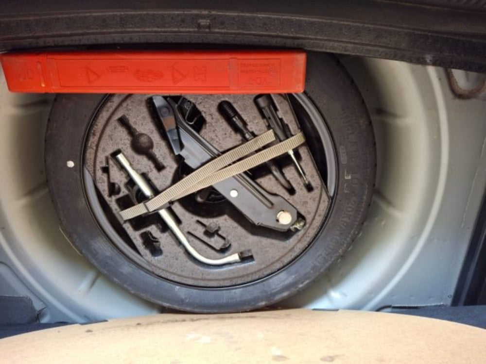 Volkswagen Golf Plus usata a Vicenza (7)