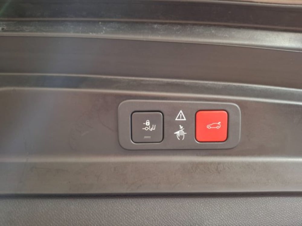 Peugeot 5008 usata a Vicenza (7)