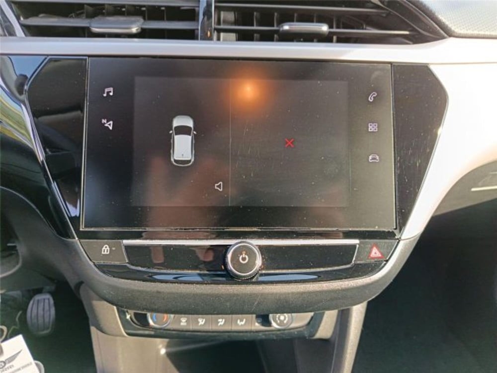 Opel Corsa usata a Bari (16)