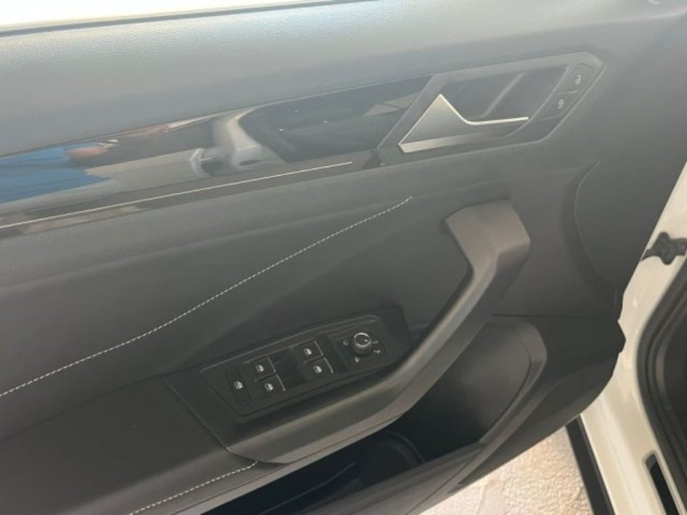 Volkswagen T-Roc usata a Trapani (8)