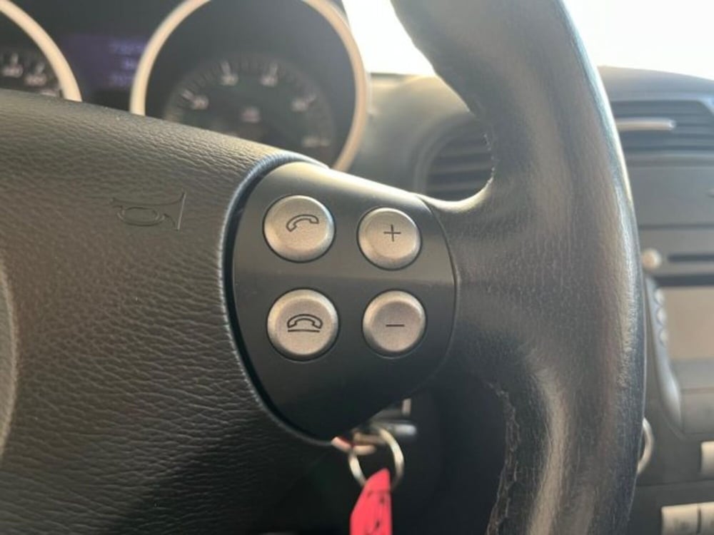 Mercedes-Benz SLK usata a Trapani (9)