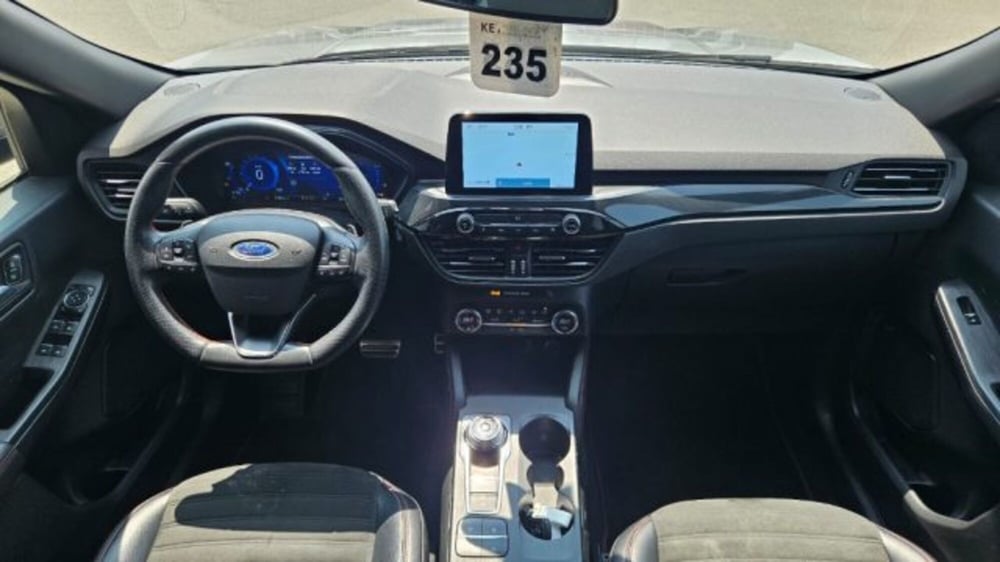Ford Kuga usata a Lucca (16)