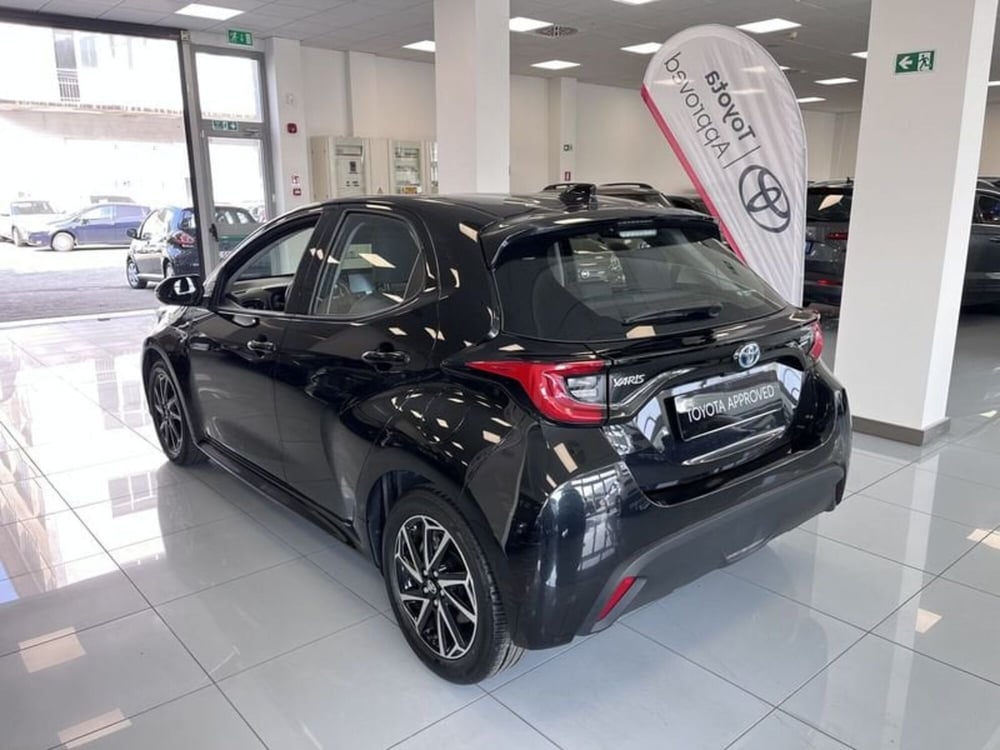 Toyota Yaris usata a Prato (4)