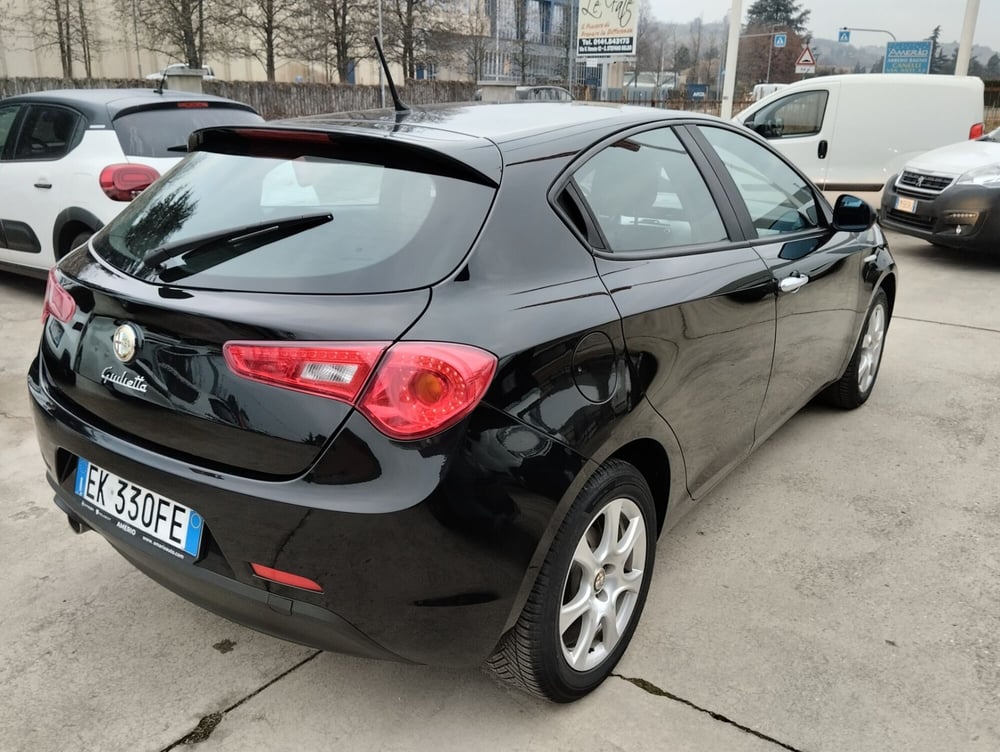 Alfa Romeo Giulietta usata a Asti (4)