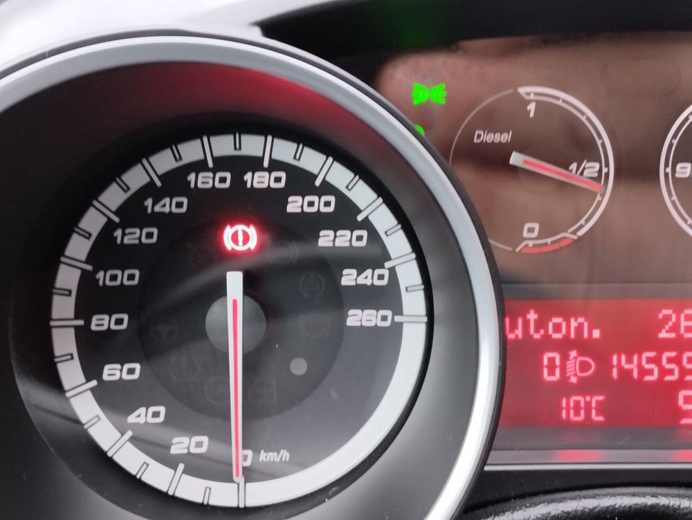 Alfa Romeo Giulietta usata a Asti (8)