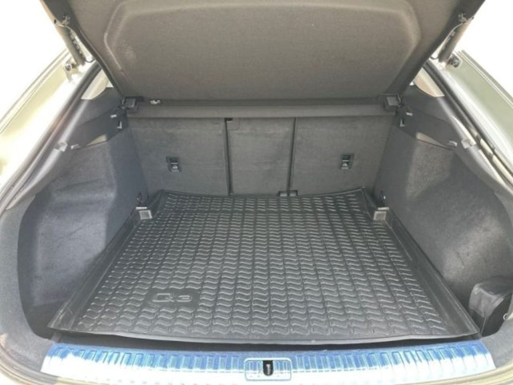 Audi Q3 Sportback usata a Avellino (8)