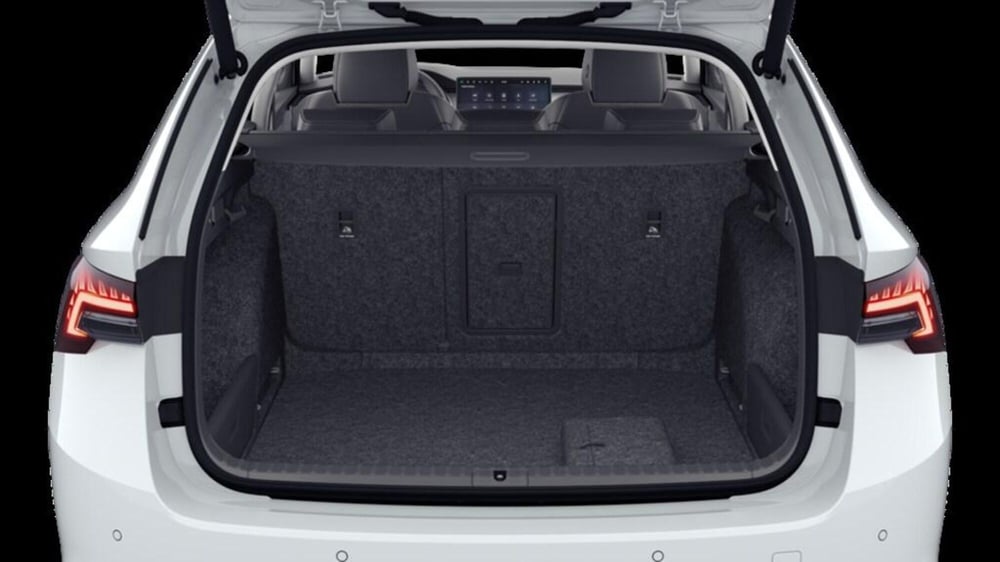 Skoda Octavia Station Wagon nuova a Padova (6)