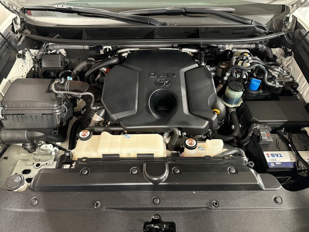 Toyota Land Cruiser usata a Lecco (18)