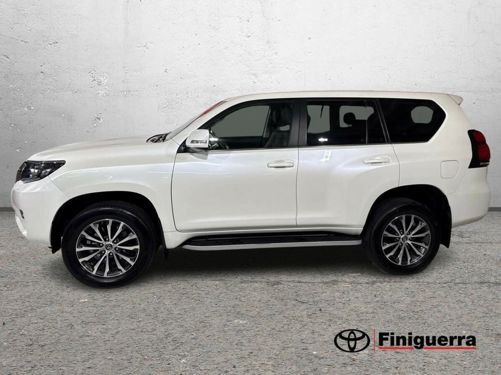 Toyota Land Cruiser usata a Lecco (7)