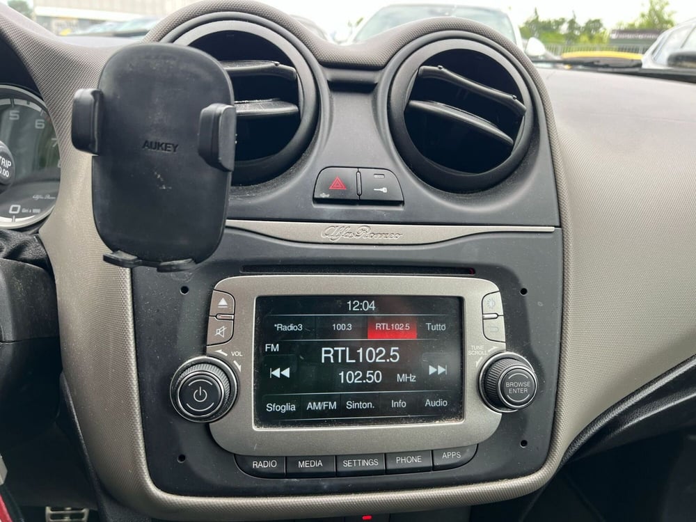 Alfa Romeo MiTo usata a Milano (18)
