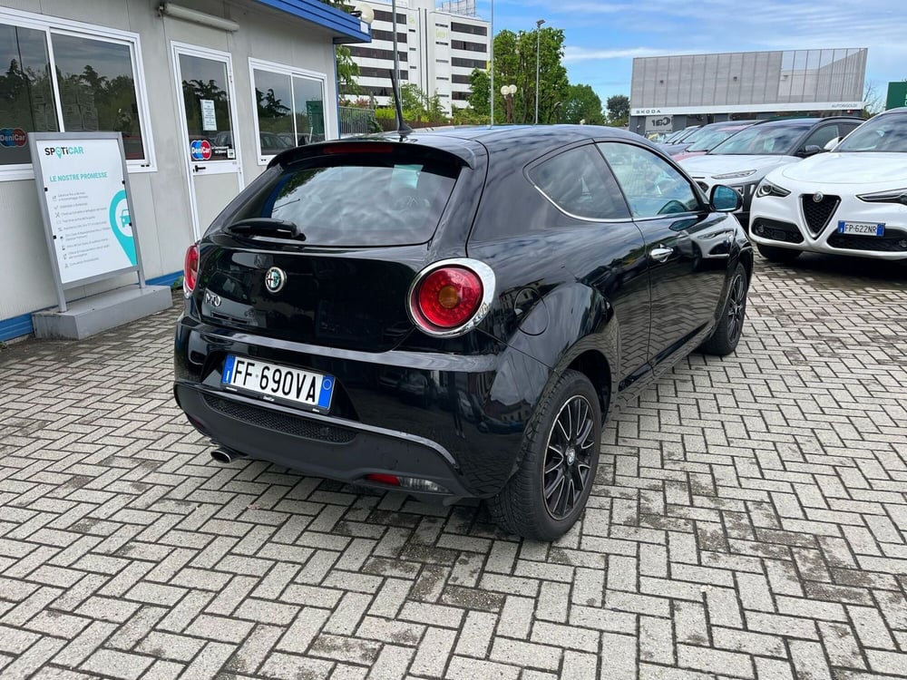 Alfa Romeo MiTo usata a Milano (5)