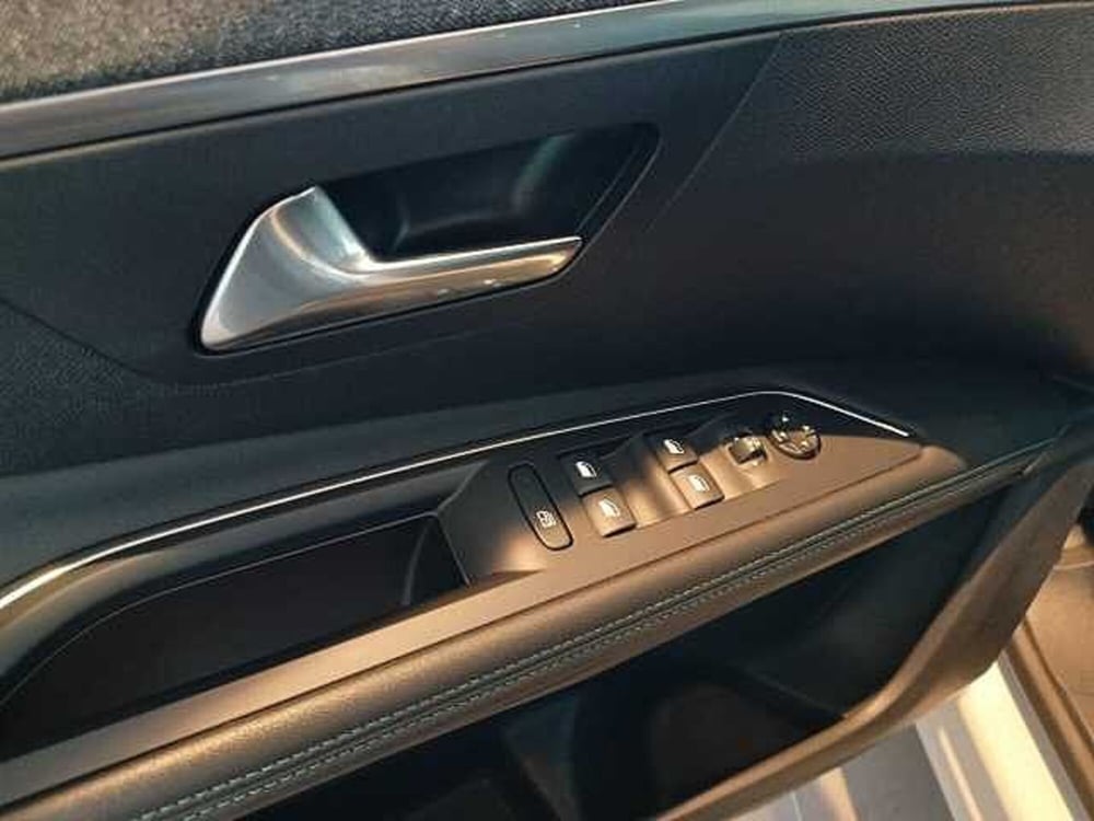Peugeot 3008 usata a Forlì-Cesena (17)