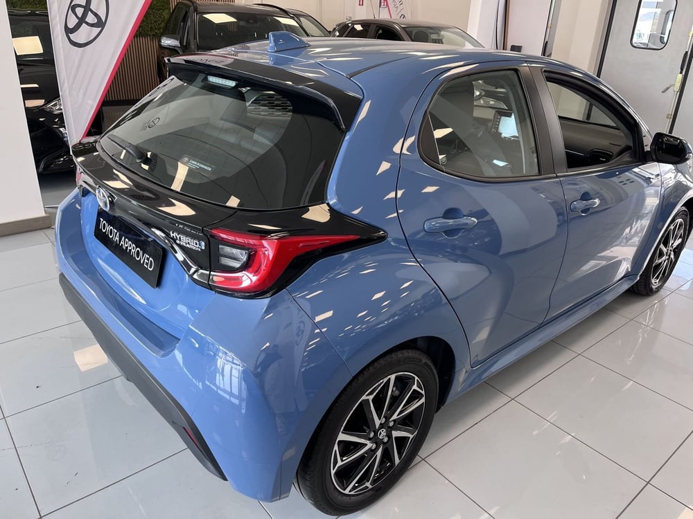 Toyota Yaris usata a Prato (4)