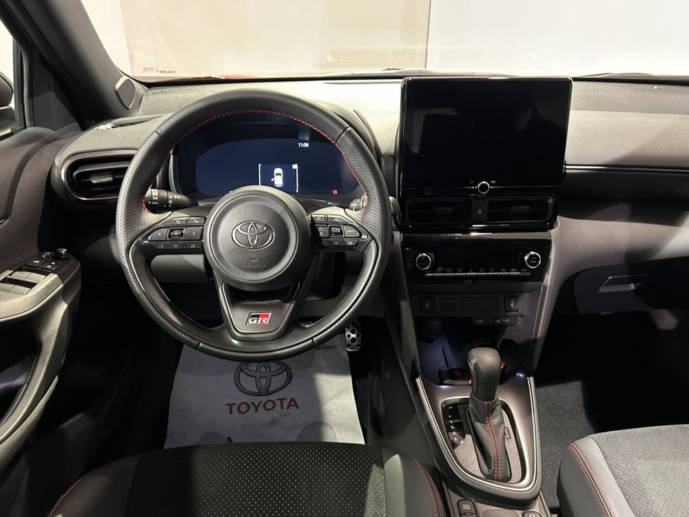 Toyota Yaris Cross usata a Milano (10)