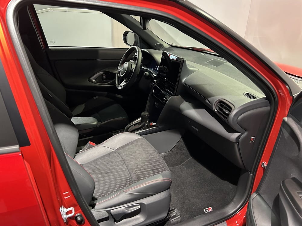 Toyota Yaris Cross usata a Milano (12)