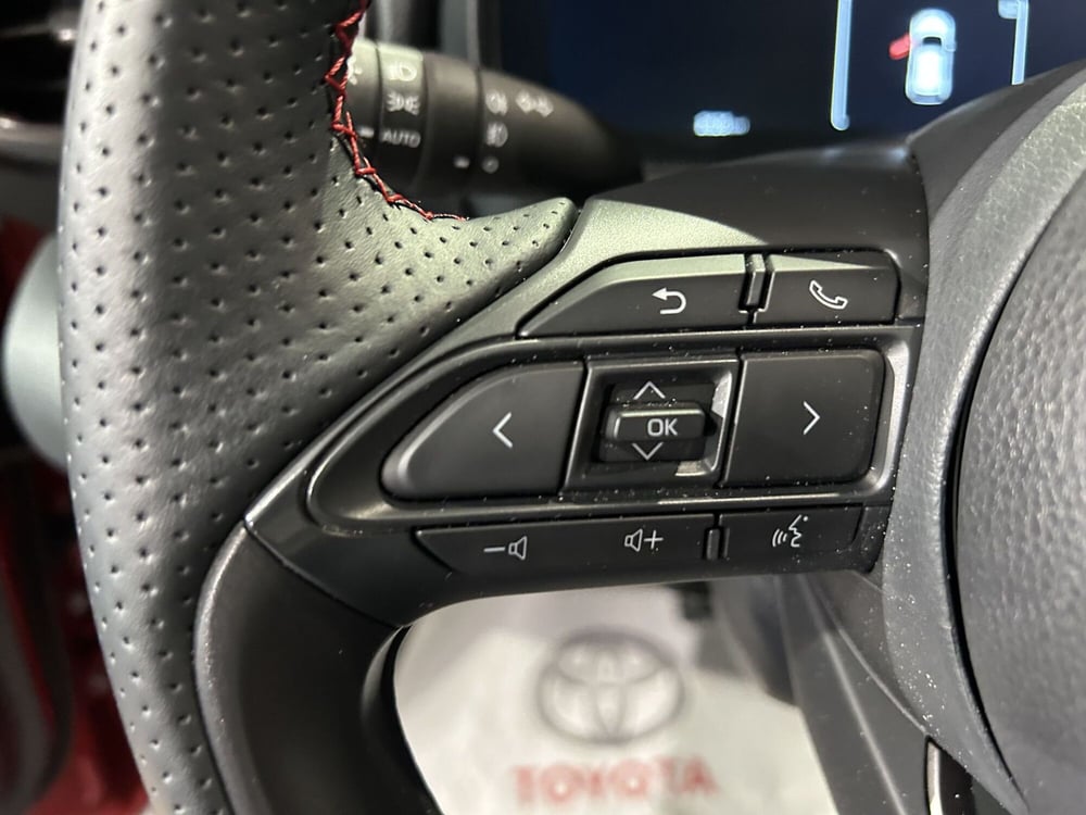 Toyota Yaris Cross usata a Milano (15)