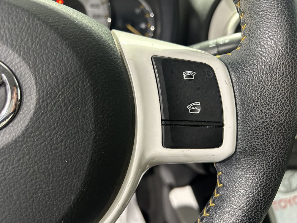 Toyota Yaris usata a Milano (18)