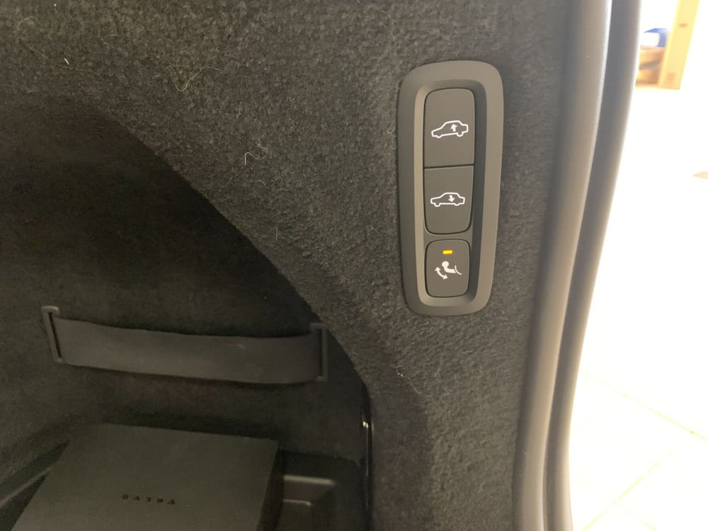 Volvo XC90 usata a Ferrara (20)