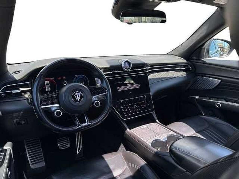 Maserati Grecale usata a Napoli (11)