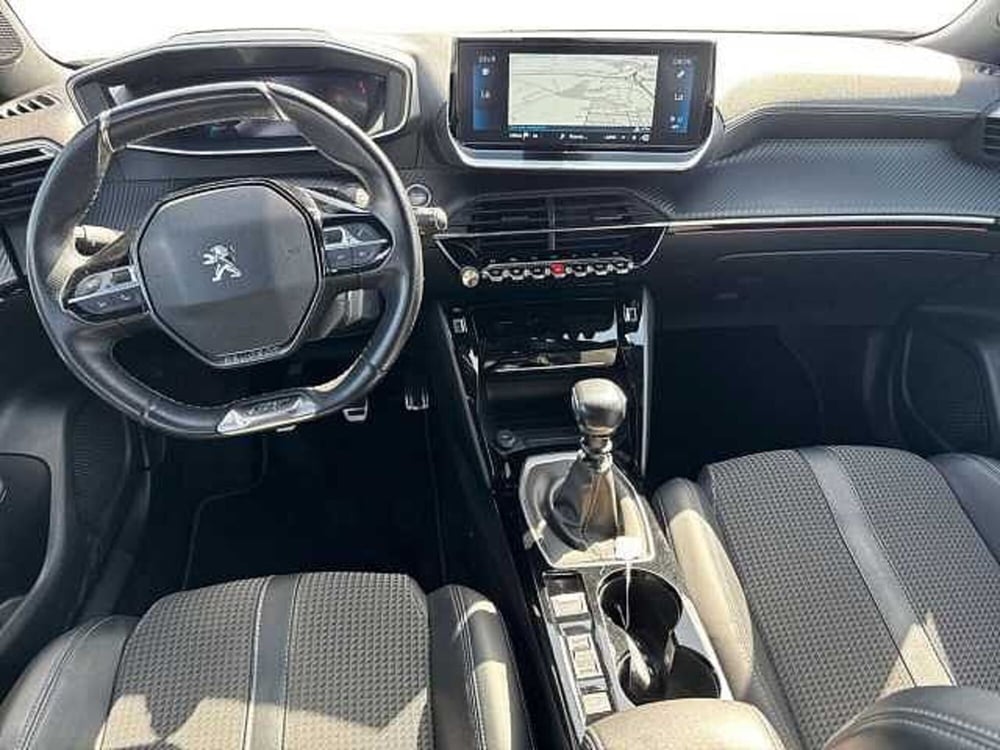 Peugeot 2008 usata a Napoli (14)