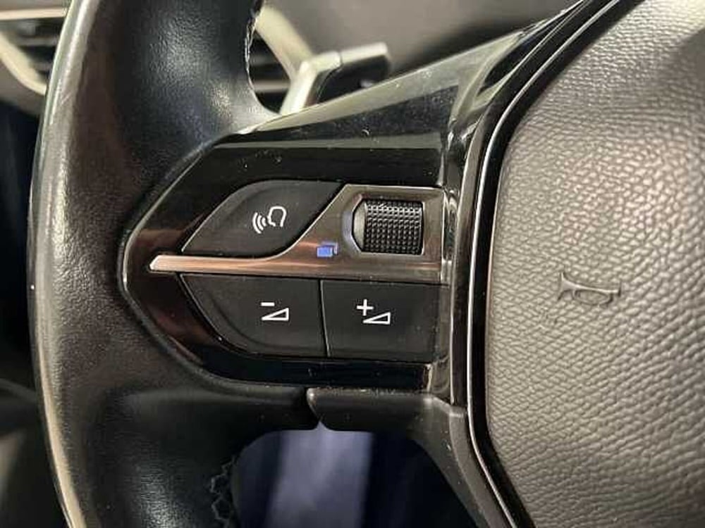 Peugeot 3008 usata a Napoli (15)