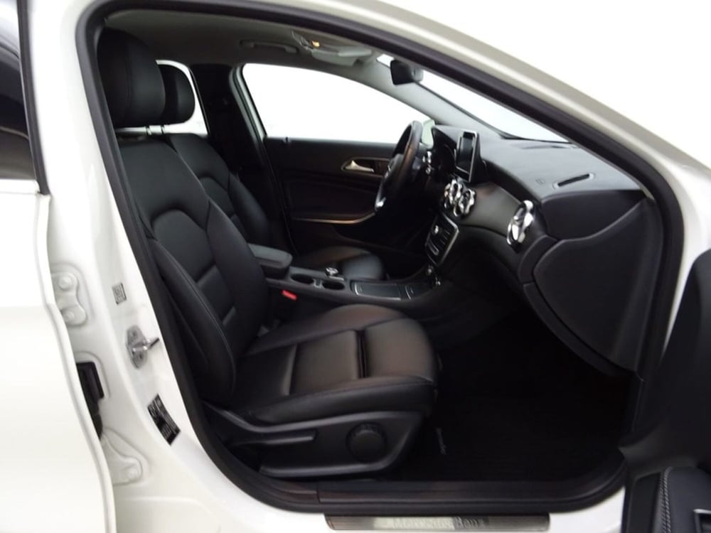 Mercedes-Benz GLA SUV usata a Como (3)