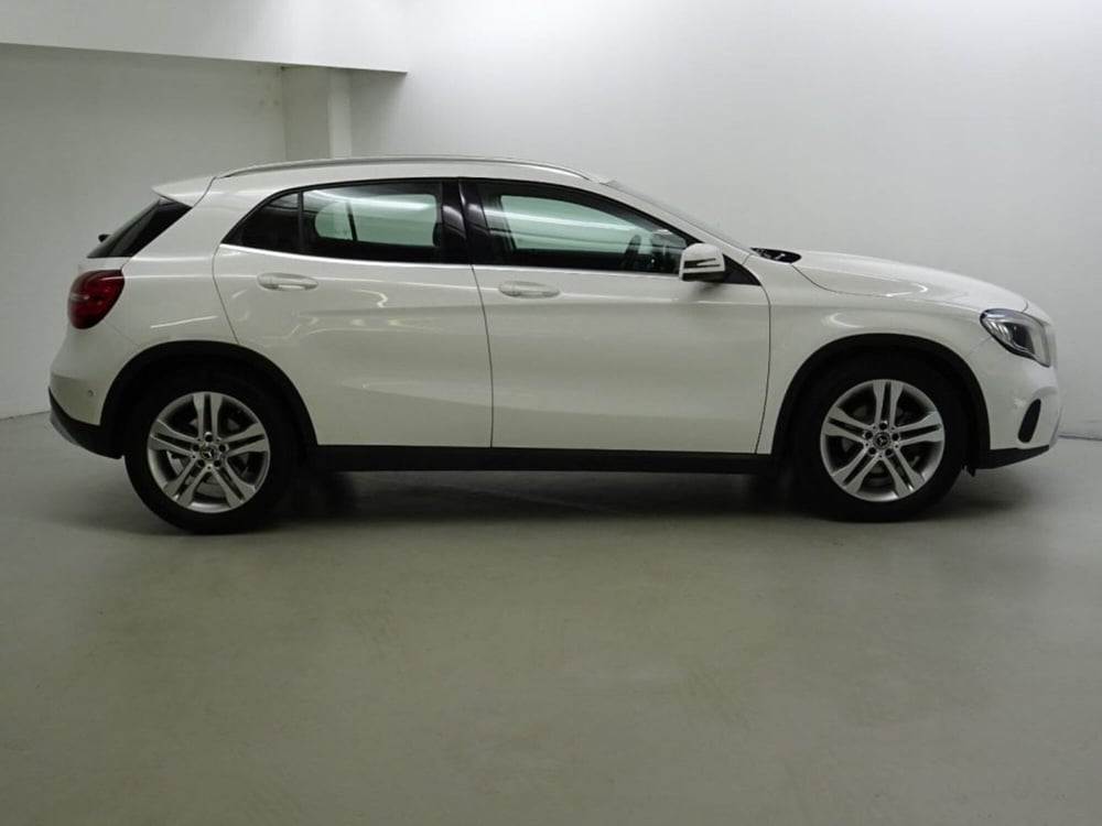 Mercedes-Benz GLA SUV usata a Como (6)