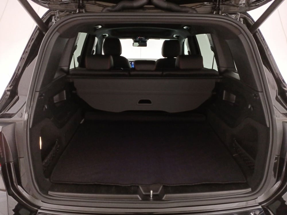 Mercedes-Benz GLB usata a Bari (13)