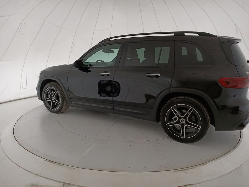 Mercedes-Benz GLB usata a Bari (3)