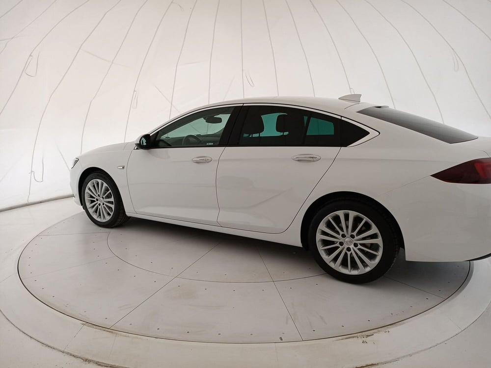 Opel Insignia usata a Bari (3)