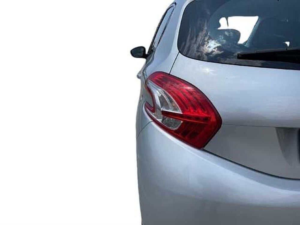 Peugeot 208 usata a Ragusa (10)