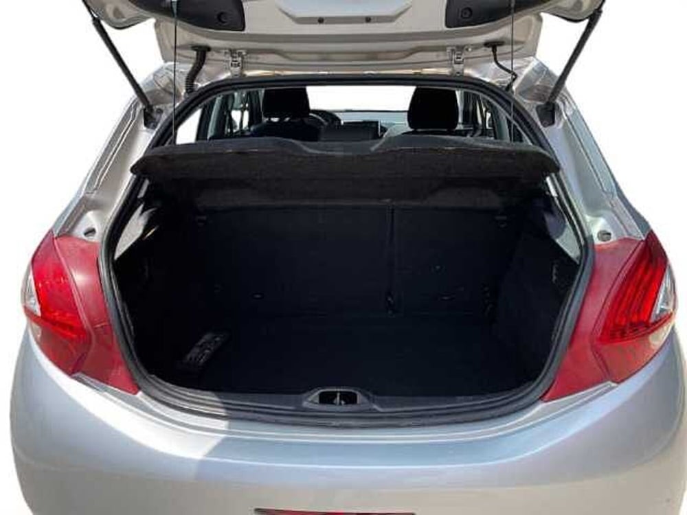 Peugeot 208 usata a Ragusa (13)
