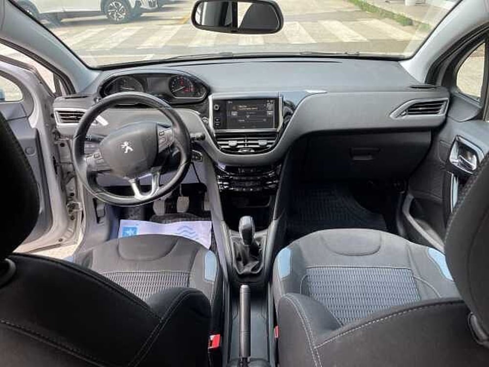 Peugeot 208 usata a Ragusa (17)