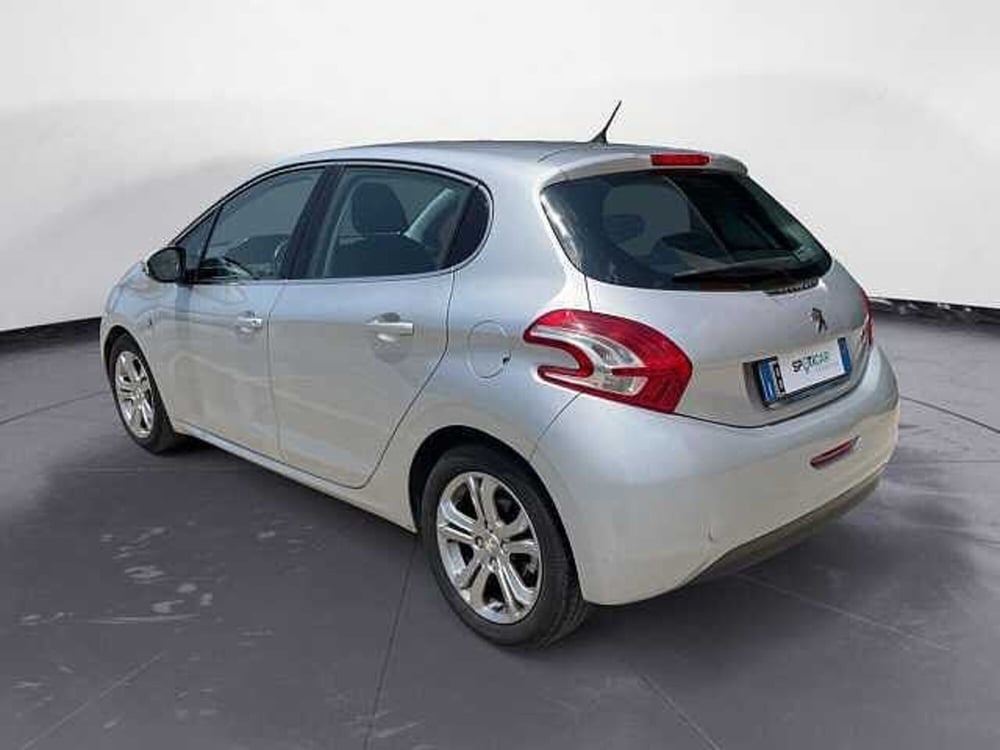 Peugeot 208 usata a Ragusa (7)