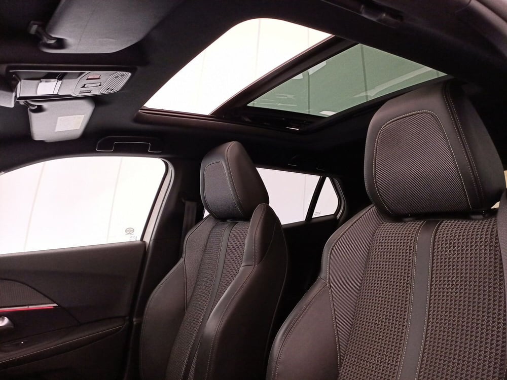 Peugeot 2008 usata a Bari (15)