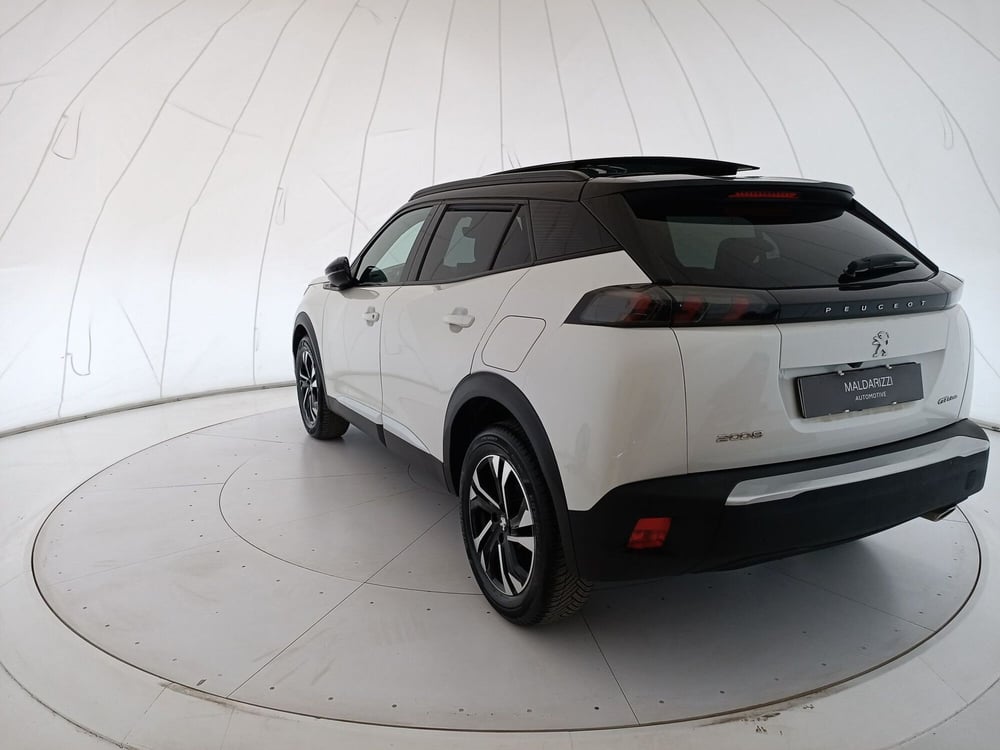 Peugeot 2008 usata a Bari (4)