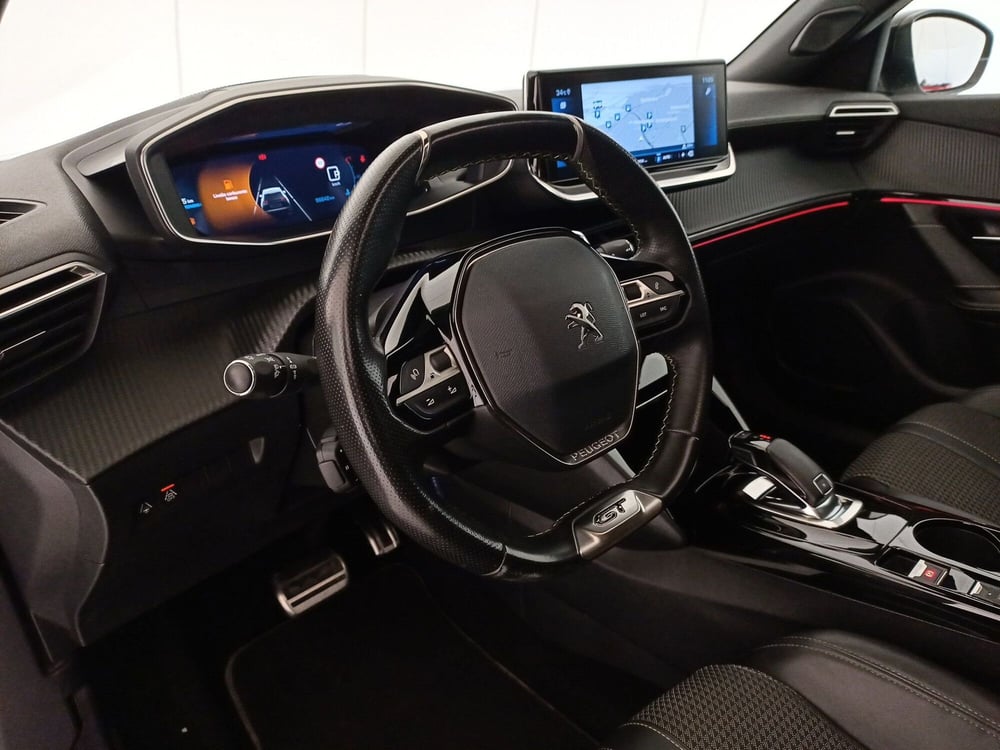 Peugeot 2008 usata a Bari (5)