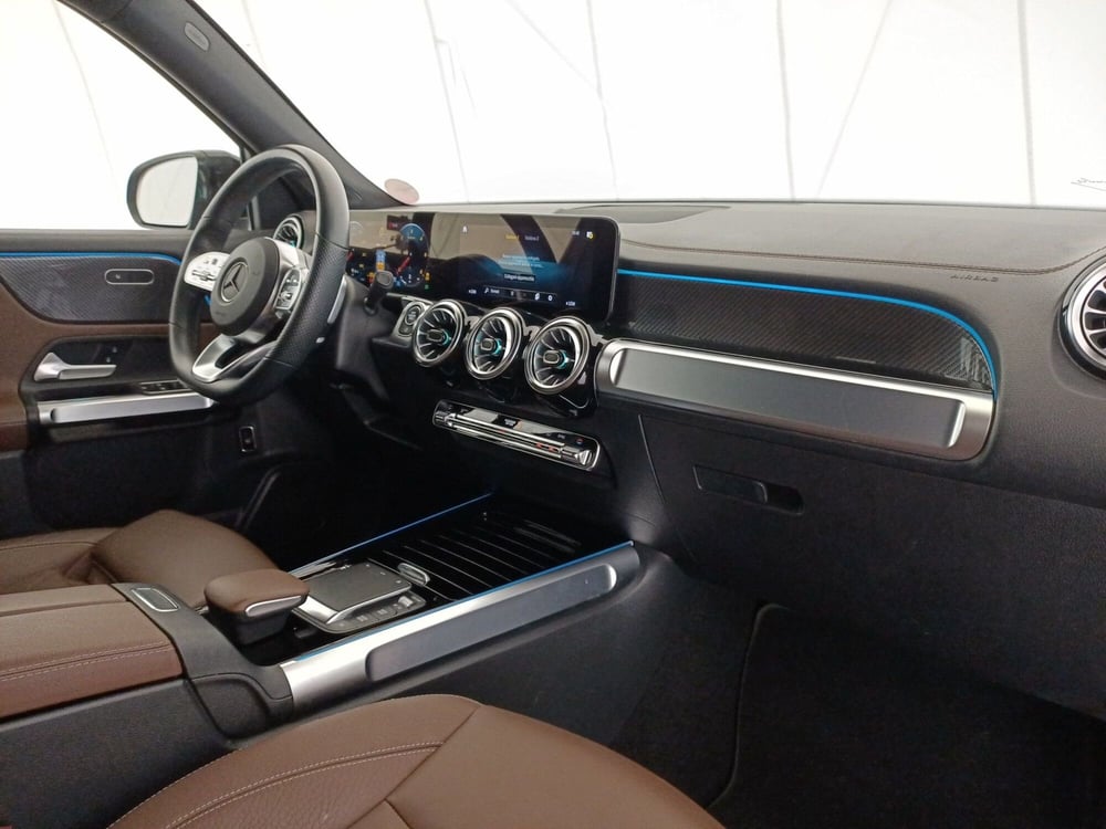 Mercedes-Benz GLB usata a Bari (7)