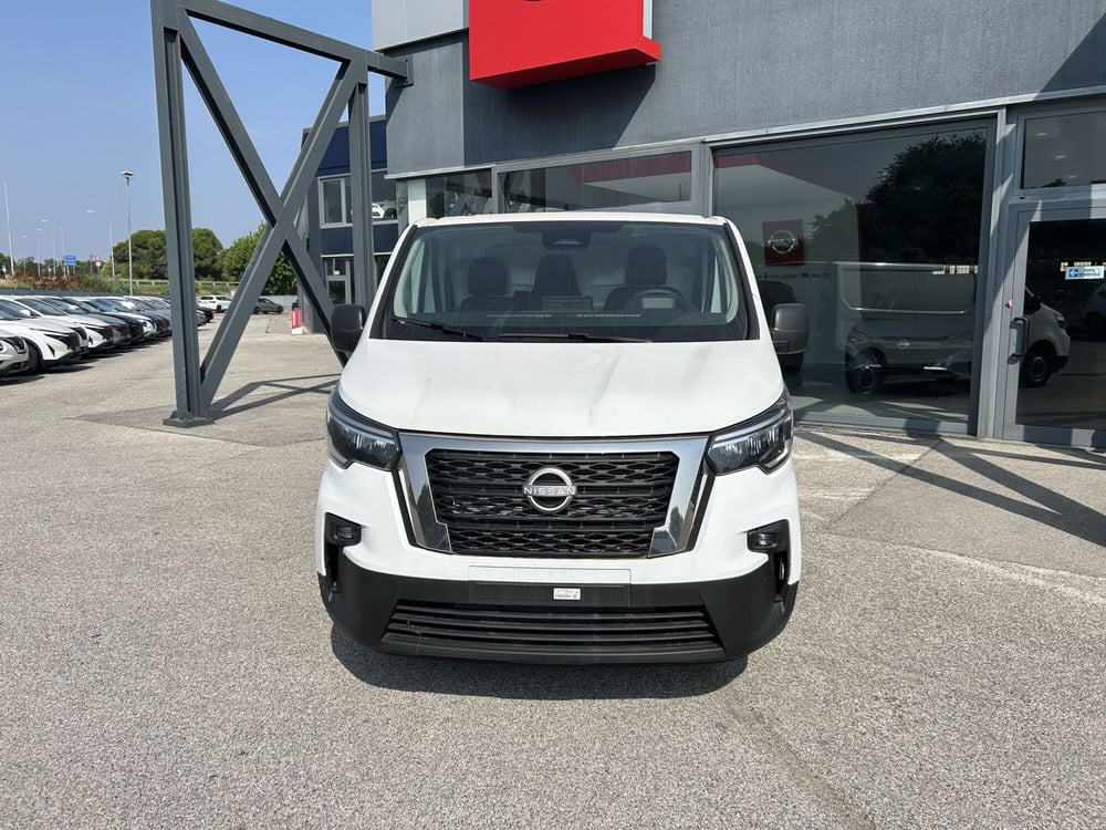 Nissan Primastar Furgone nuova a Ferrara (2)
