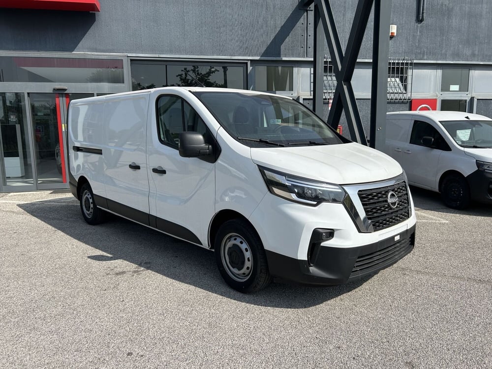 Nissan Primastar Furgone nuova a Ferrara (3)