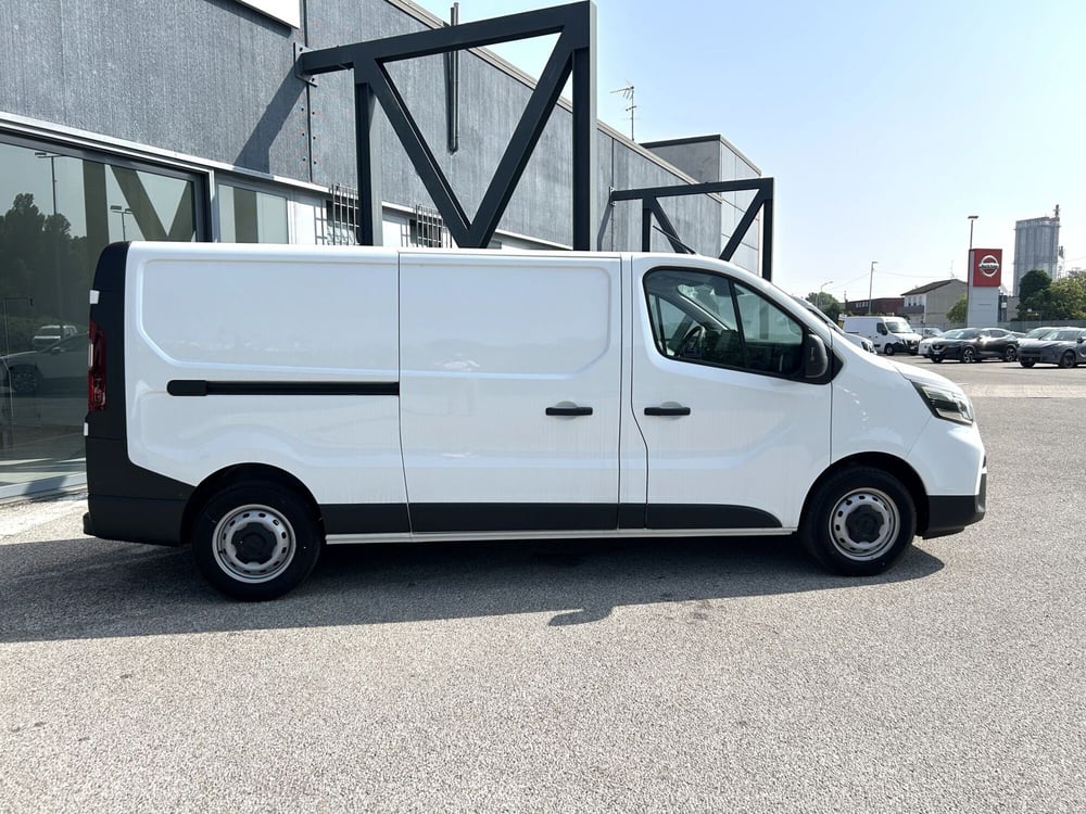 Nissan Primastar Furgone nuova a Ferrara (4)