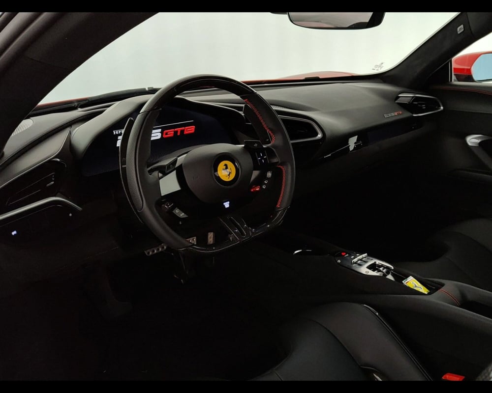 Ferrari 296 Coupé usata a Verona (5)