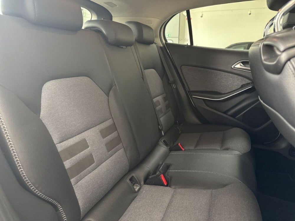 Mercedes-Benz GLA SUV usata a Rimini (13)