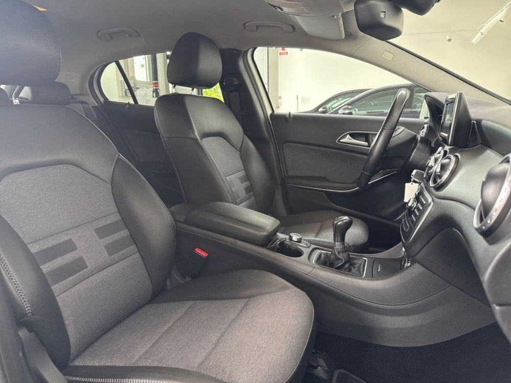 Mercedes-Benz GLA SUV usata a Rimini (14)