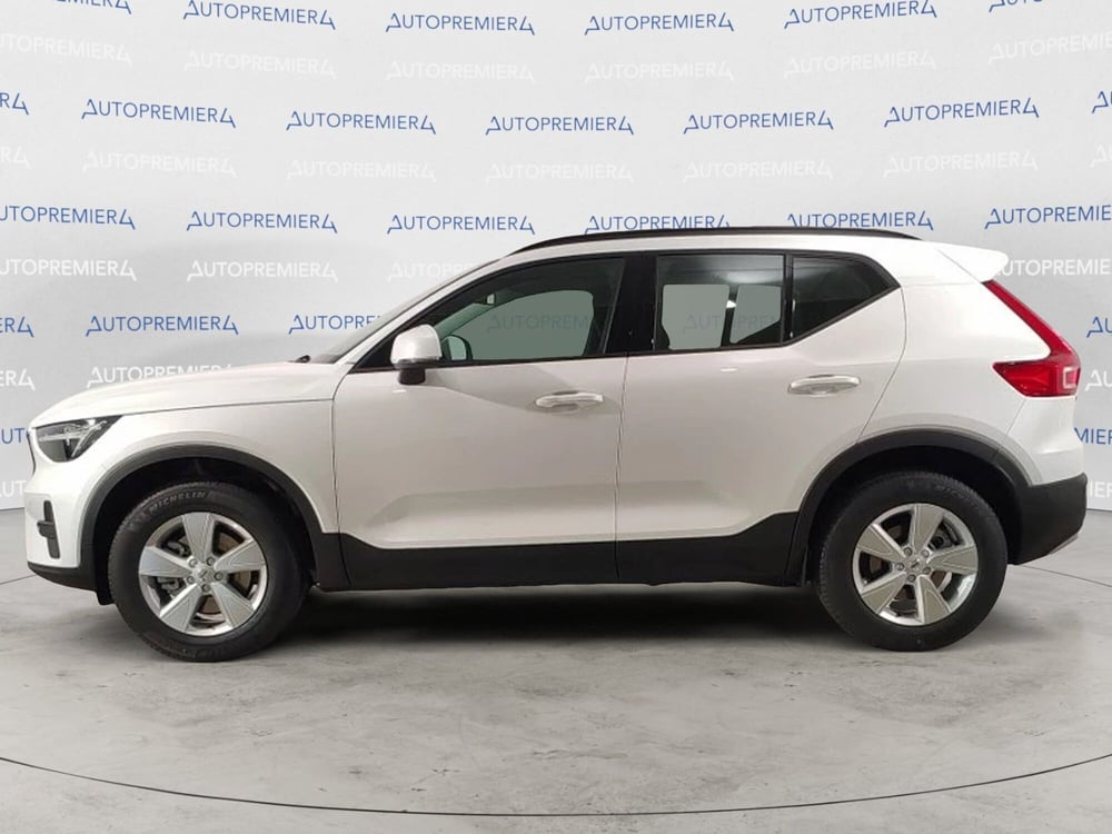Volvo XC40 nuova a Como (3)