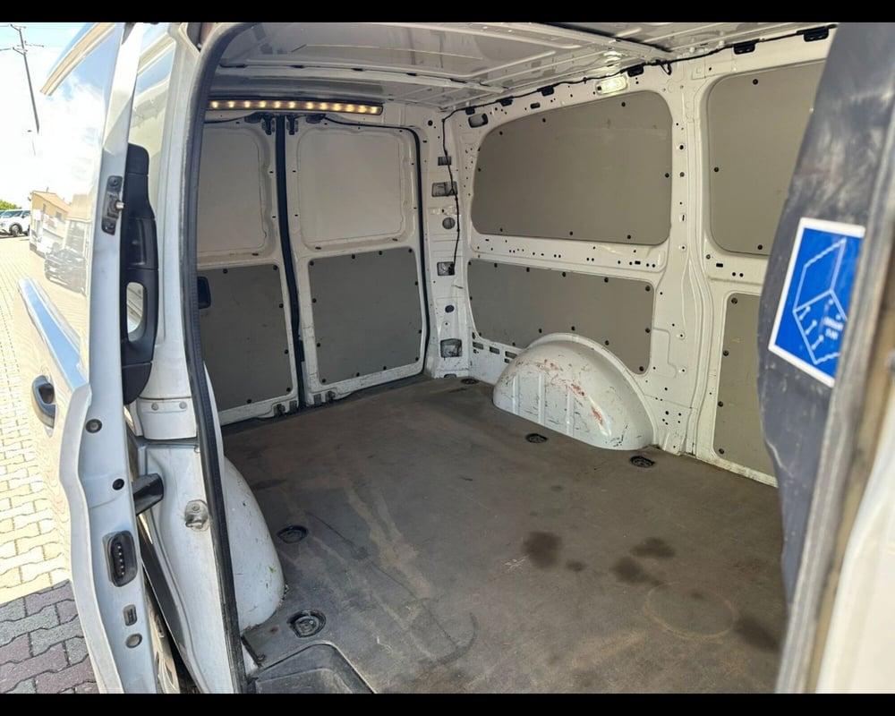 Mercedes-Benz Vito usata a Siena (8)