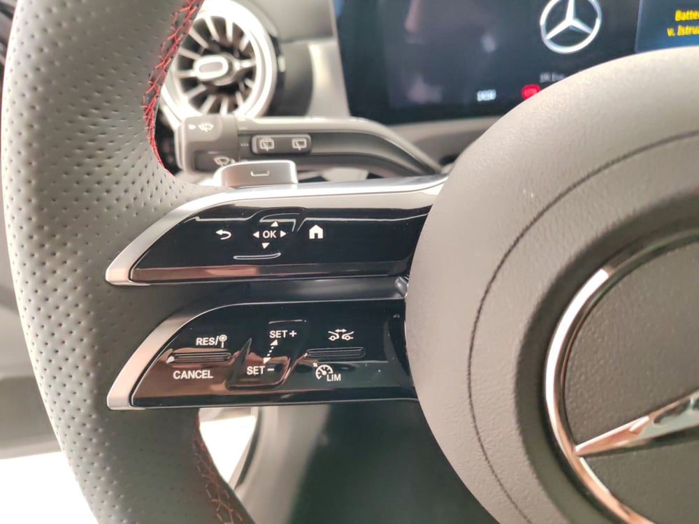Mercedes-Benz Classe A nuova a Bologna (8)